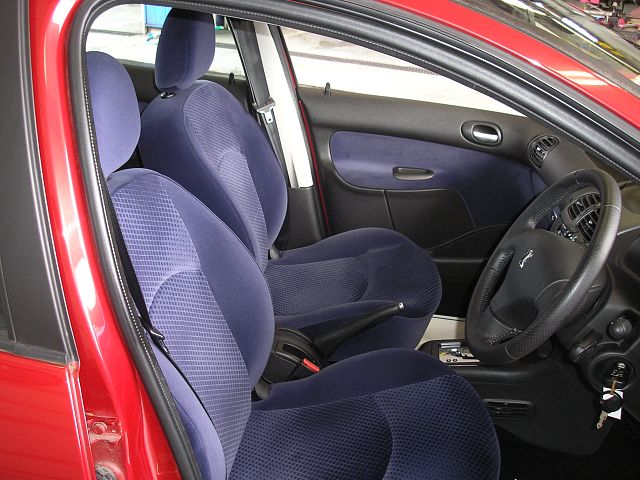 プジョー認定中古車　オススメ情報