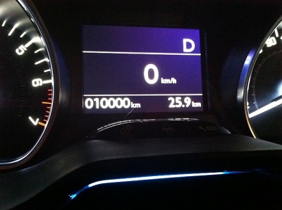 10000kmです。