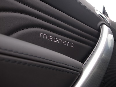 MAGTINEC入荷！