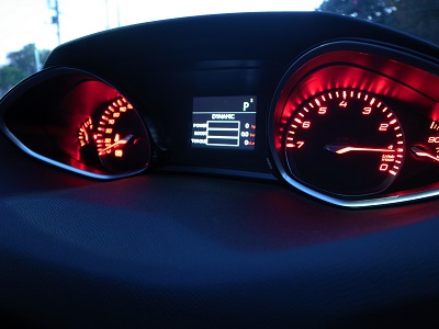 試乗車のご用意できました。